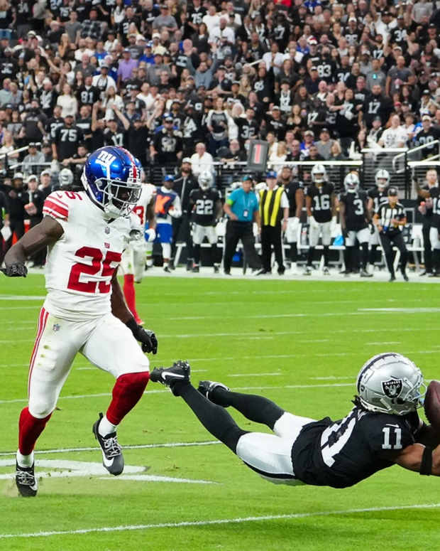 Tre Tucker (2)